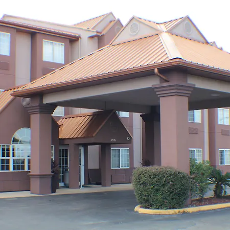 Econo Lodge Inn & Suites Natchitoches-3