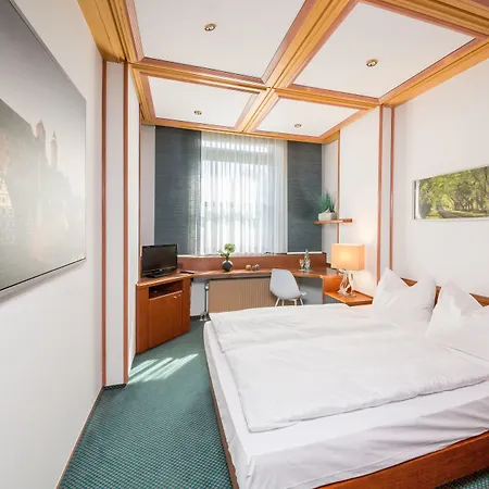 Arotel Best Living Nuernberg-2