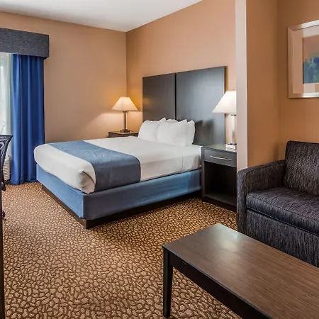 Best Western Plus Bradenton Hotel & Suites-2