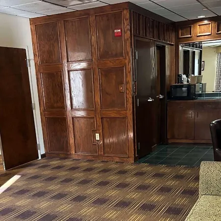 Baymont By Wyndham Johnson City-2
