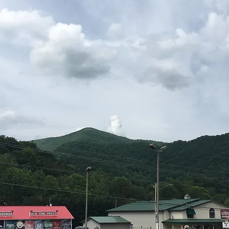 Quality Inn & Suites Maggie Valley - Cherokee Area-2