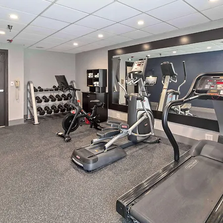 Hampton Inn Atlanta-Woodstock-3