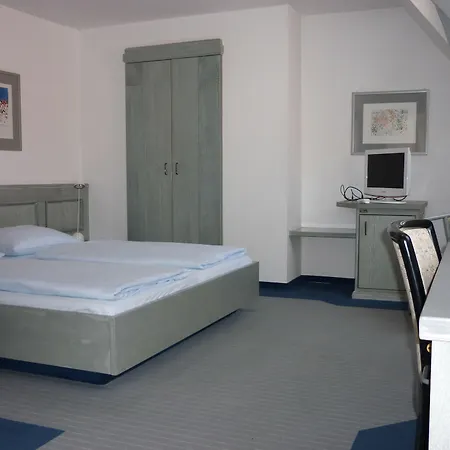 Avenue Hotel-3