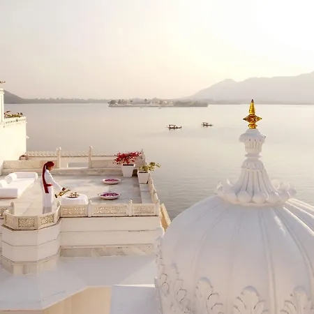 Taj Lake Palace Udaipur-3