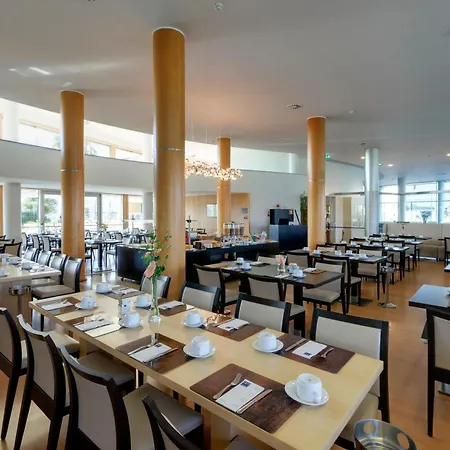 Tryp By Wyndham Porto Expo Hotel-2