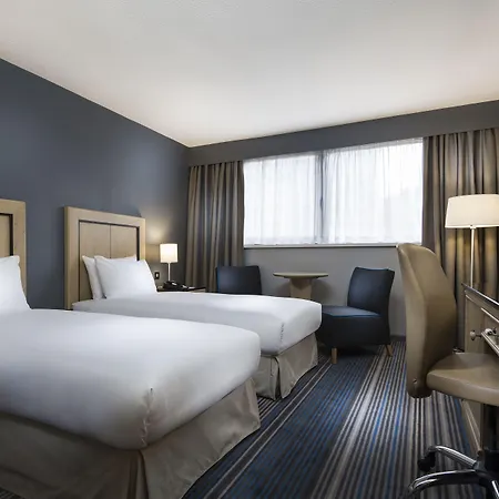 Park Inn By Radisson Cardiff City Centre-3
