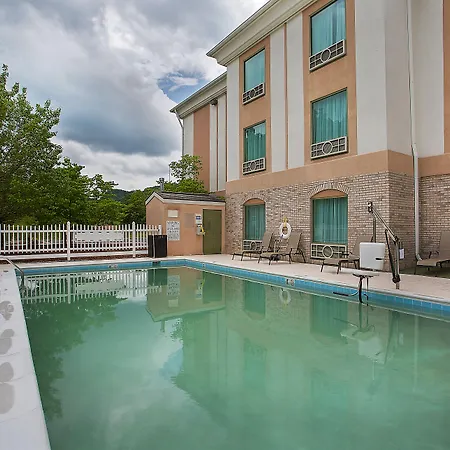 Holiday Inn Express Hotel & Suites Corbin By Ihg-2