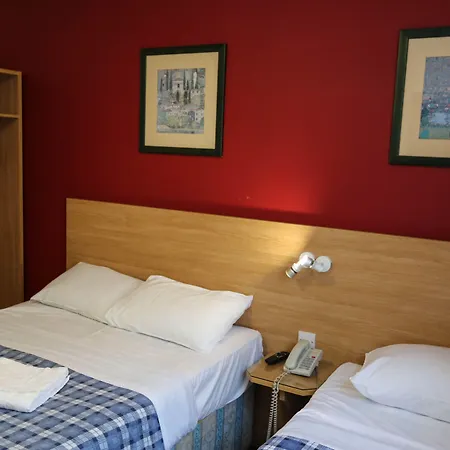 Colliers Hotel-2