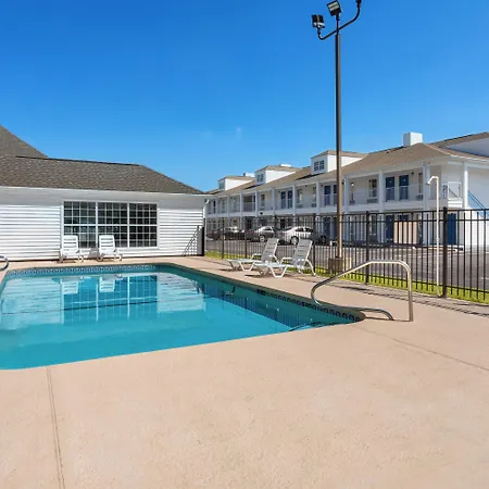 Baymont By Wyndham Brunswick Ga-3