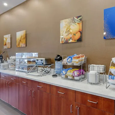 Comfort Suites West Indianapolis - Brownsburg-2