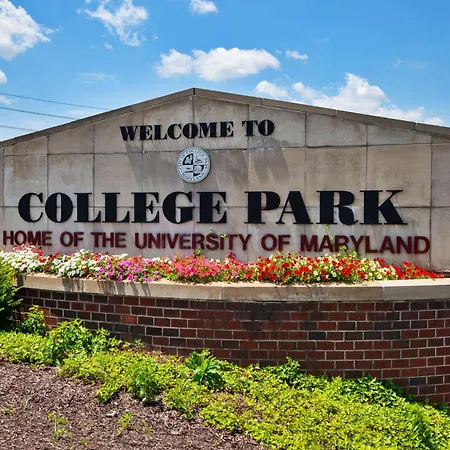 Hampton Inn College Park-2