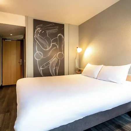 ibis Bourges Centre-3