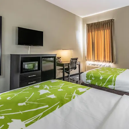 Americas Best Value Inn Opelika-3