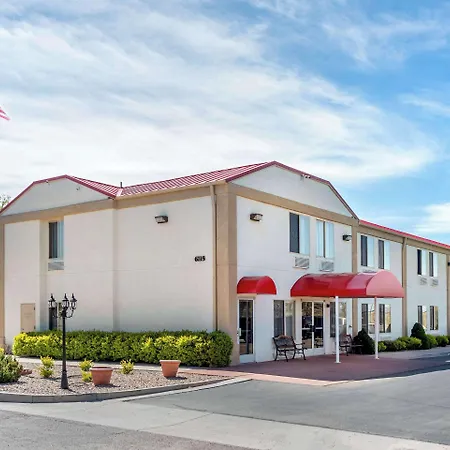 Econo Lodge Colorado Springs Near Airport-3
