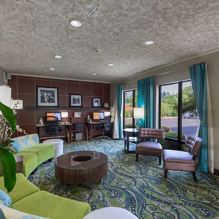 Hampton Inn Eugene-2