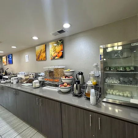 Comfort Inn & Suites Frisco - Plano-2