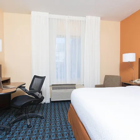Fairfield Inn & Suites By Marriott Columbus East-2
