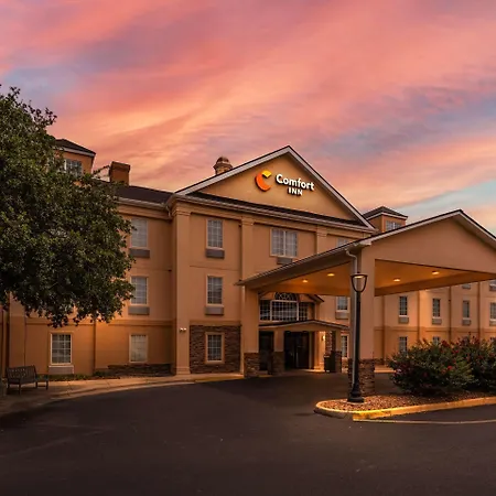 Baymont By Wyndham Lafayette Airport-2