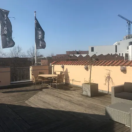 City Hotel Nattergalen-3