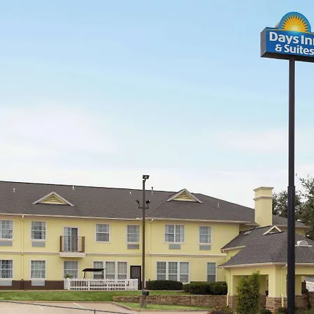 Days Inn & Suites By Wyndham Dfw Airport South-Euless-2