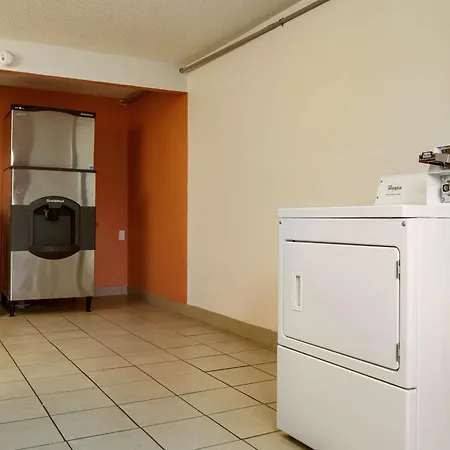 Motel 6-Albert Lea, Mn-3