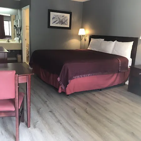 Majestic Inn-2