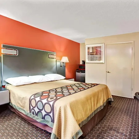 Super 8 By Wyndham Kissimmee/Maingate/Orlando Area-3