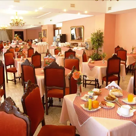 Hotel Afonso V & Spa-3