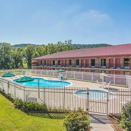 Econo Lodge Fort Payne-2