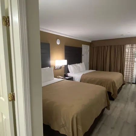 Quality Inn Branson - Hwy 76 Central-2