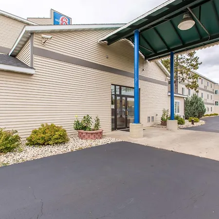 Motel 6-Baraboo, Wi - Lake Delton-Wisconsin Dells-3