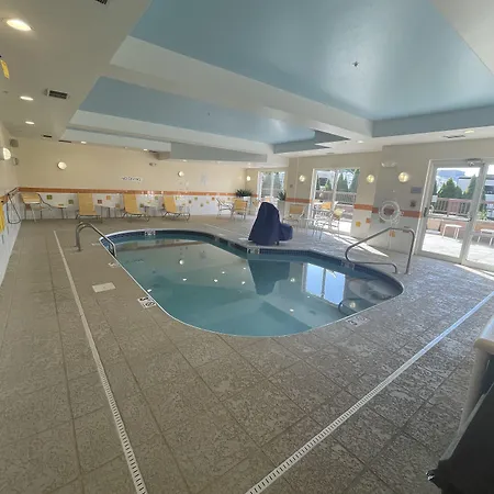 Comfort Inn & Suites Akron South-3