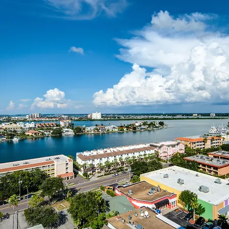 Coconut Cove All-Suite Hotel-3
