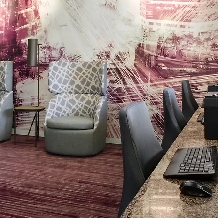 Courtyard By Marriott Newark Elizabeth-2