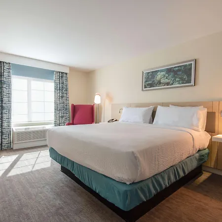 Hilton Garden Inn Calabasas-2