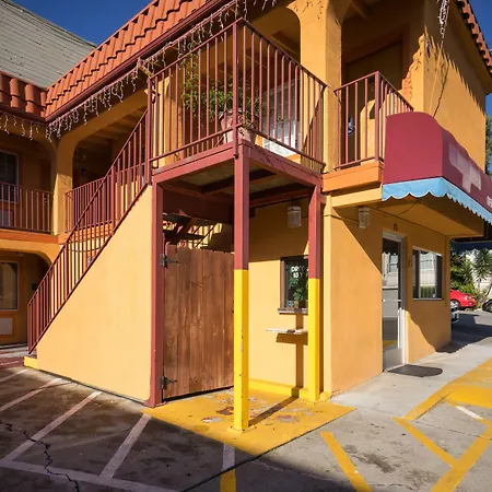 Inn At Golden Gate-3
