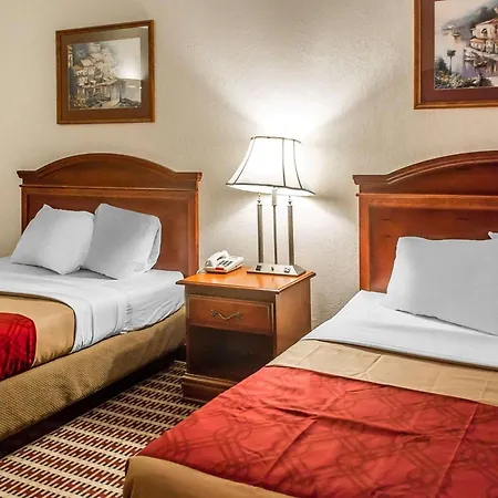 Economy Inn & Suites-2