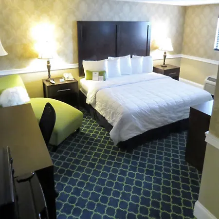 Rodeway Inn Logan International Airport-2