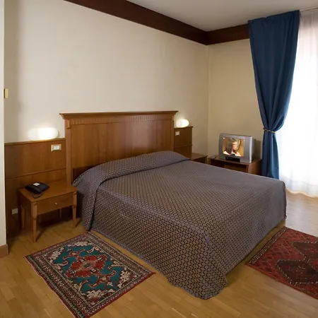 Hotel Bellevue By Oasigroup Hotels-3
