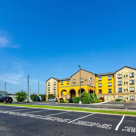 Quality Inn & Suites Abingdon-3