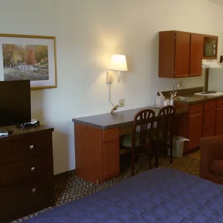 Sandalwood Studios & Suites-3