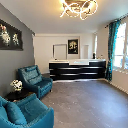 Hotel Le Home Saint Louis-3