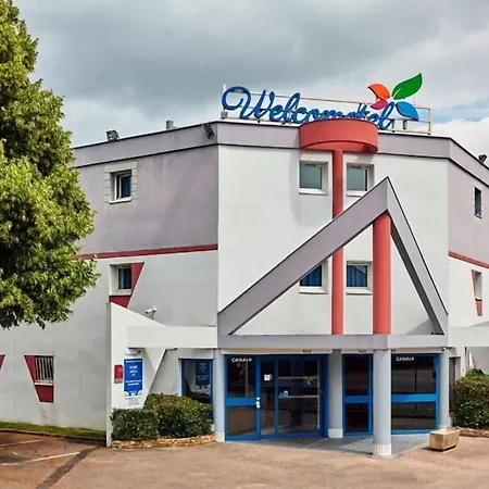 Welcomotel Les Mureaux-2