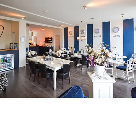 Hotel Bridges House Delft-3