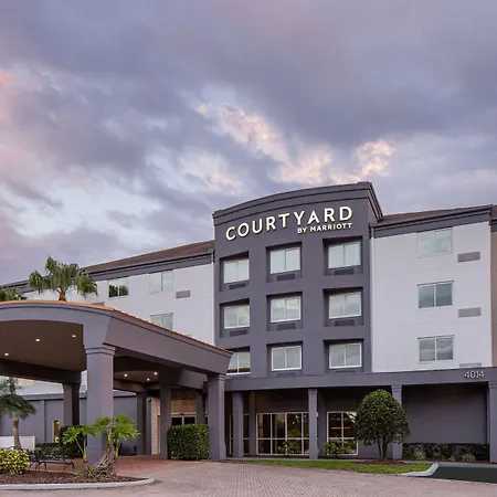 Courtyard Tampa Oldsmar-3