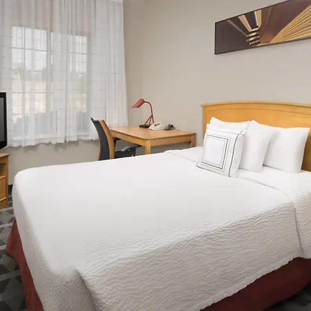 Towneplace Suites By Marriott Albuquerque Airport-3