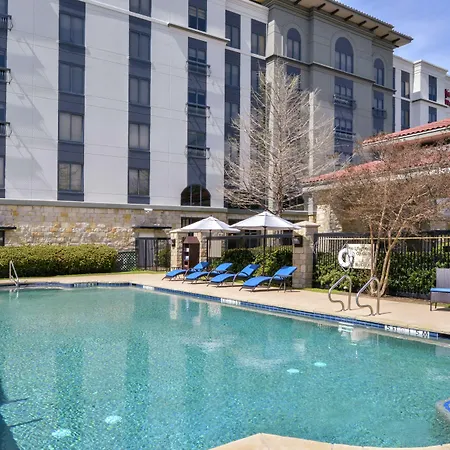 Hampton Inn & Suites Legacy Park-Frisco-3