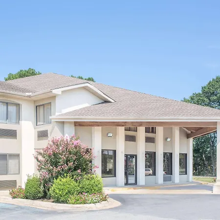 Days Inn & Suites By Wyndham Brinkley-2
