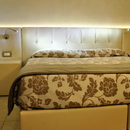 Hotel Garibaldi-2