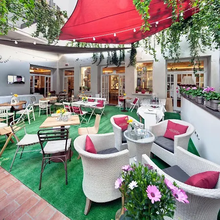 Hotel Vittoria-3